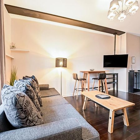 Luxury Apartment In The Heart Of Tallinn Bagian luar foto